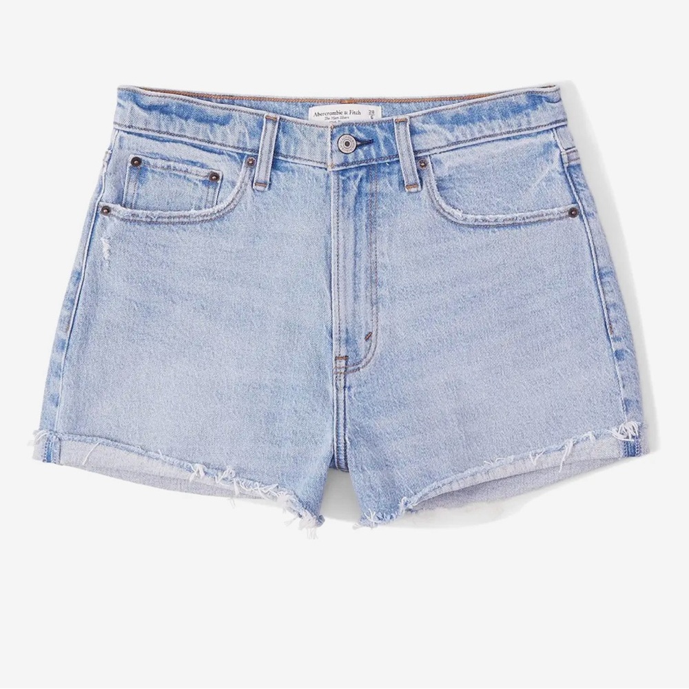 Curve Love High Rise Mom Short ‘Light’